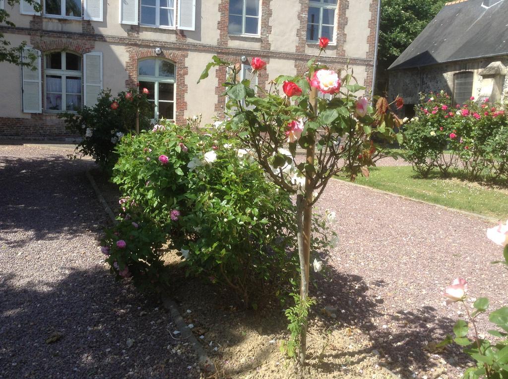 Chambre Le Nid Du Phare Avec Jacuzzi Honfleur Exterior foto