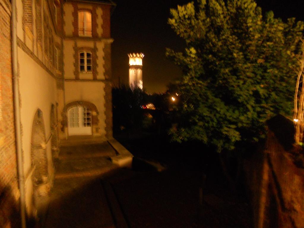 Chambre Le Nid Du Phare Avec Jacuzzi Honfleur Habitación foto